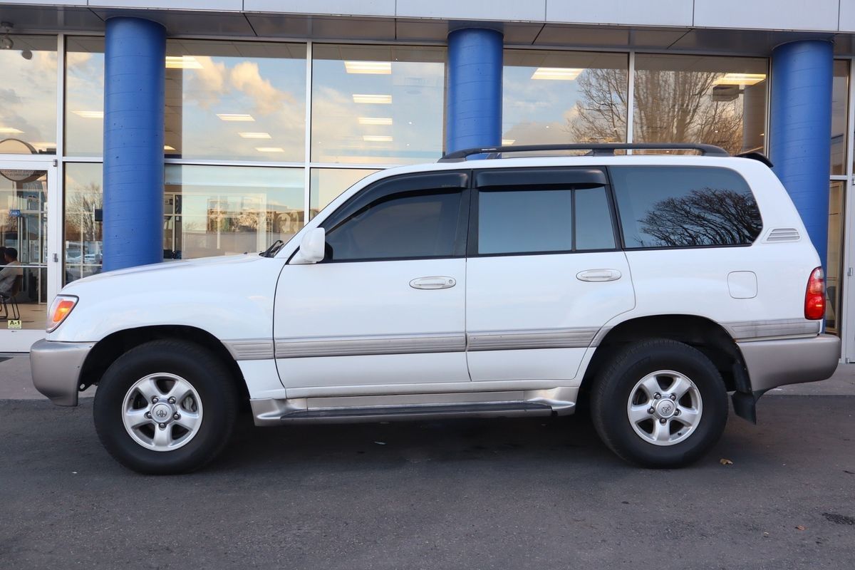 2000 Toyota Land Cruiser 
