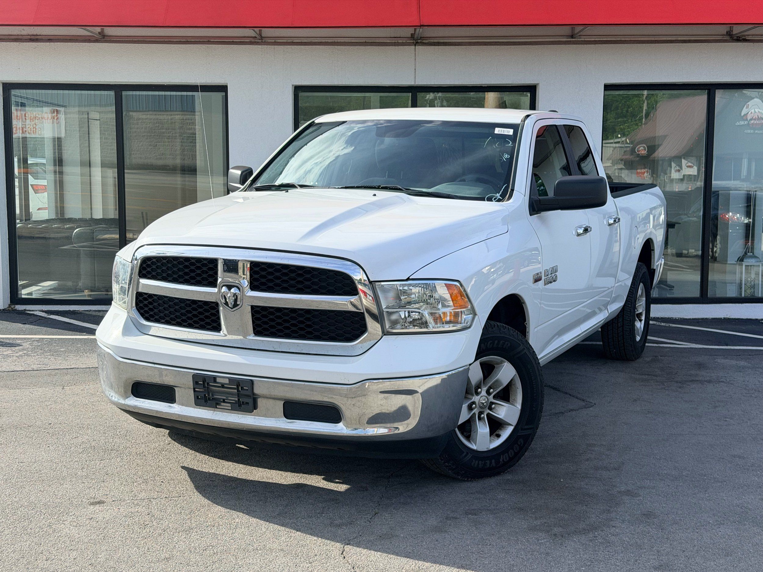 2018 RAM 1500 SLT 4x4 Quad Cab 6'4's photo