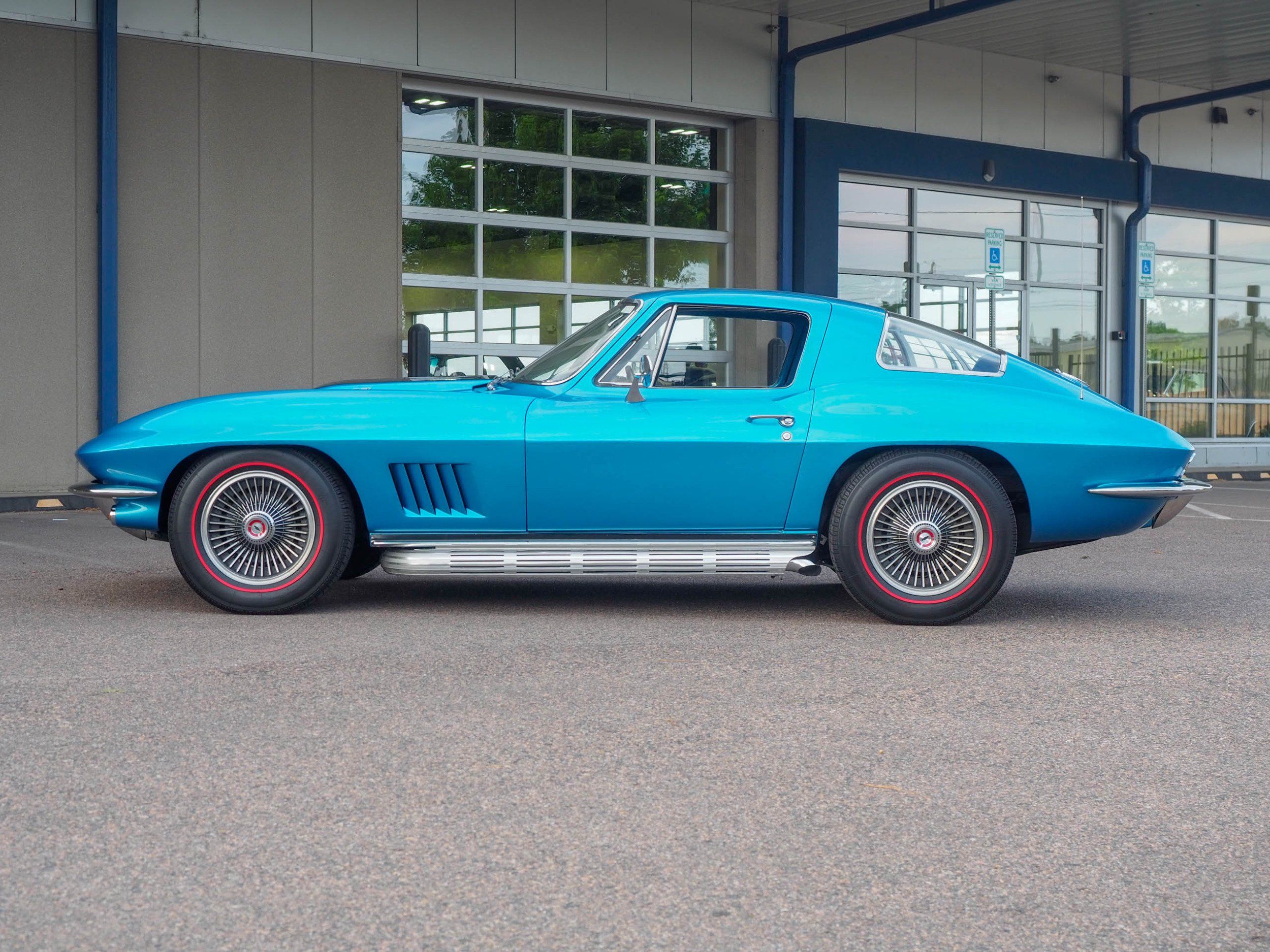 1967 Chevrolet Corvette Blue 