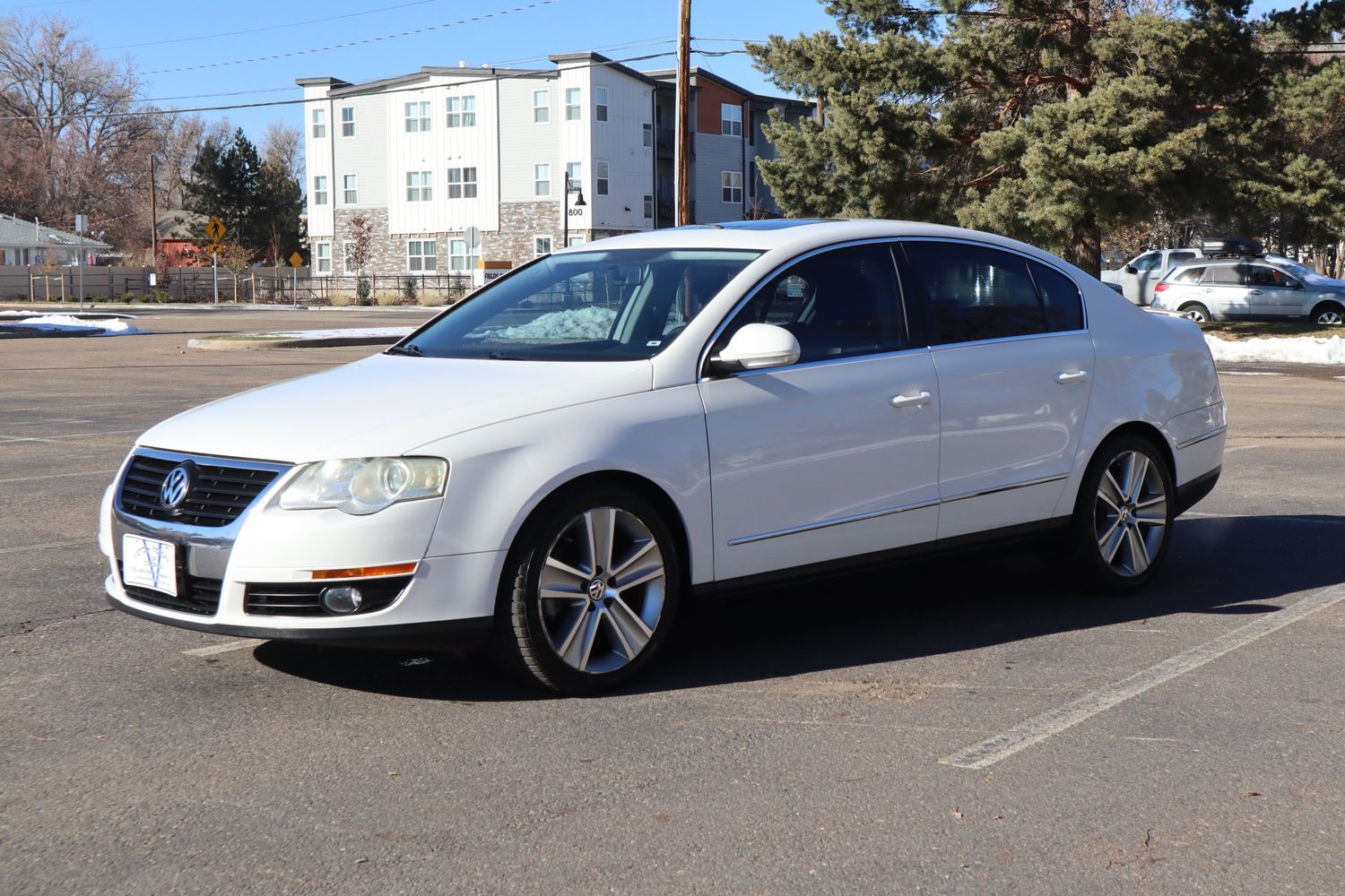 Stilvolle 2010 Volkswagen Passat Komfort Bild