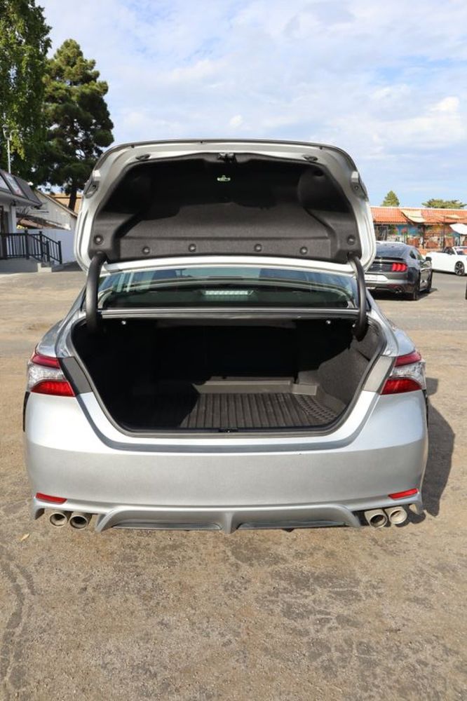 2021 Toyota Camry XSE photo 12