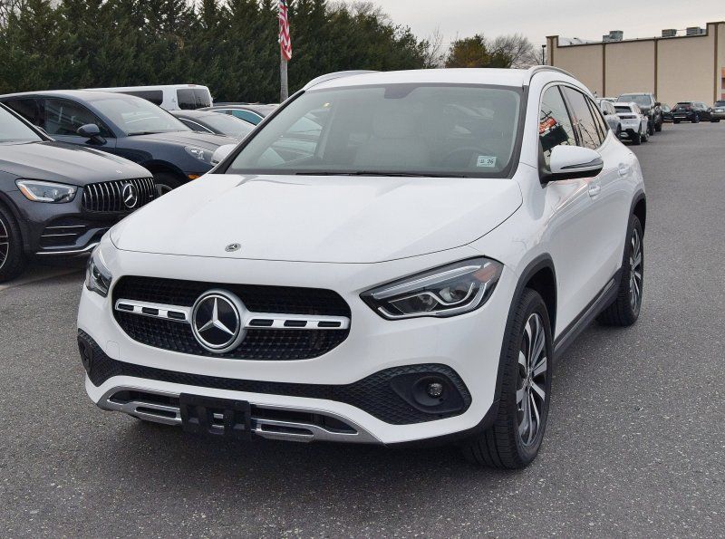 2021 Mercedes-Benz GLA GLA250's photo