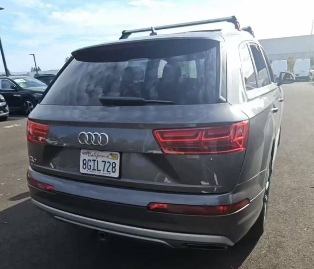 2019 Audi Q7 55 Premium Plus photo 8