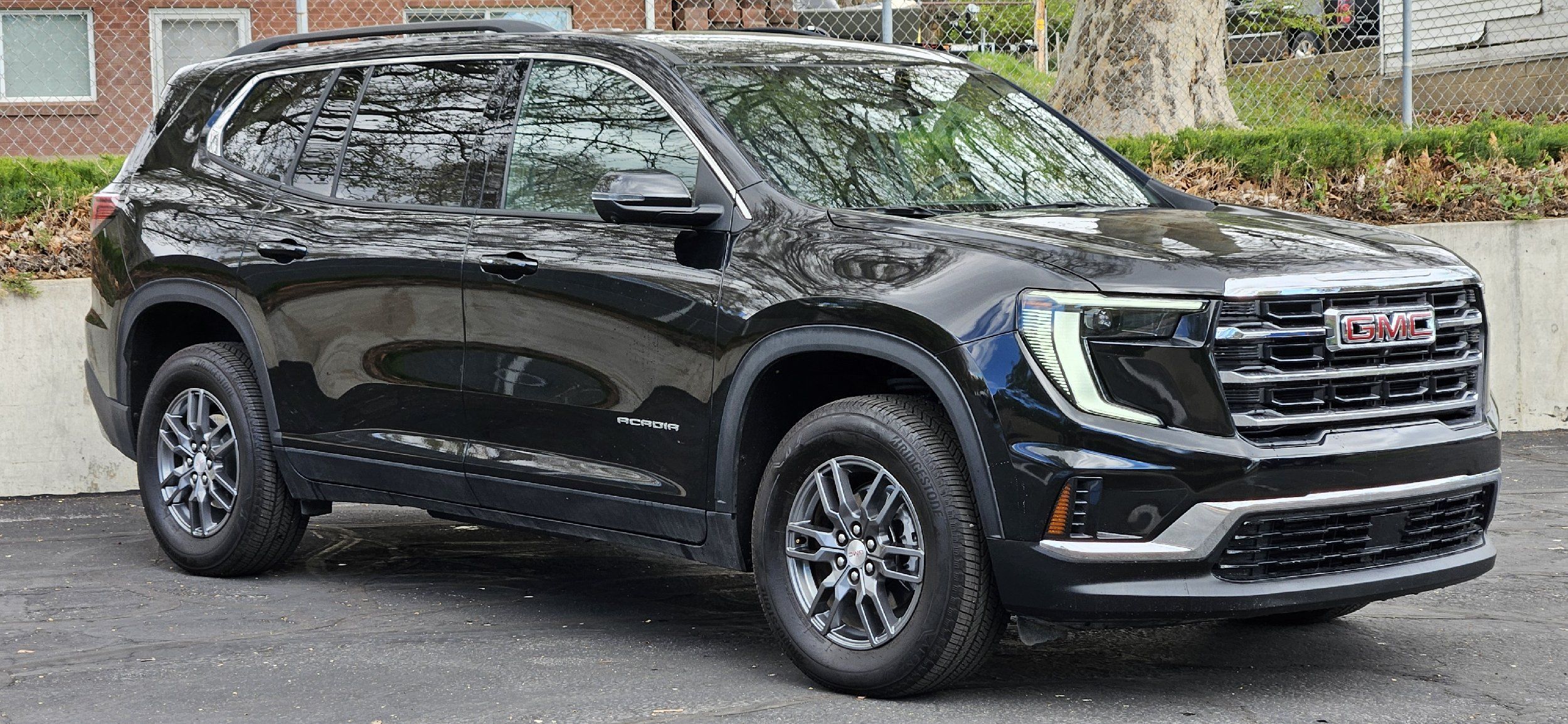 2025 GMC Acadia Elevation - Photo 7