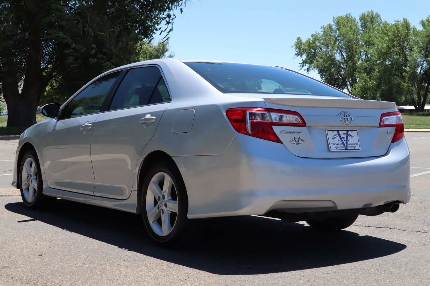 2012 Toyota Camry SE | Victory Motors of Colorado