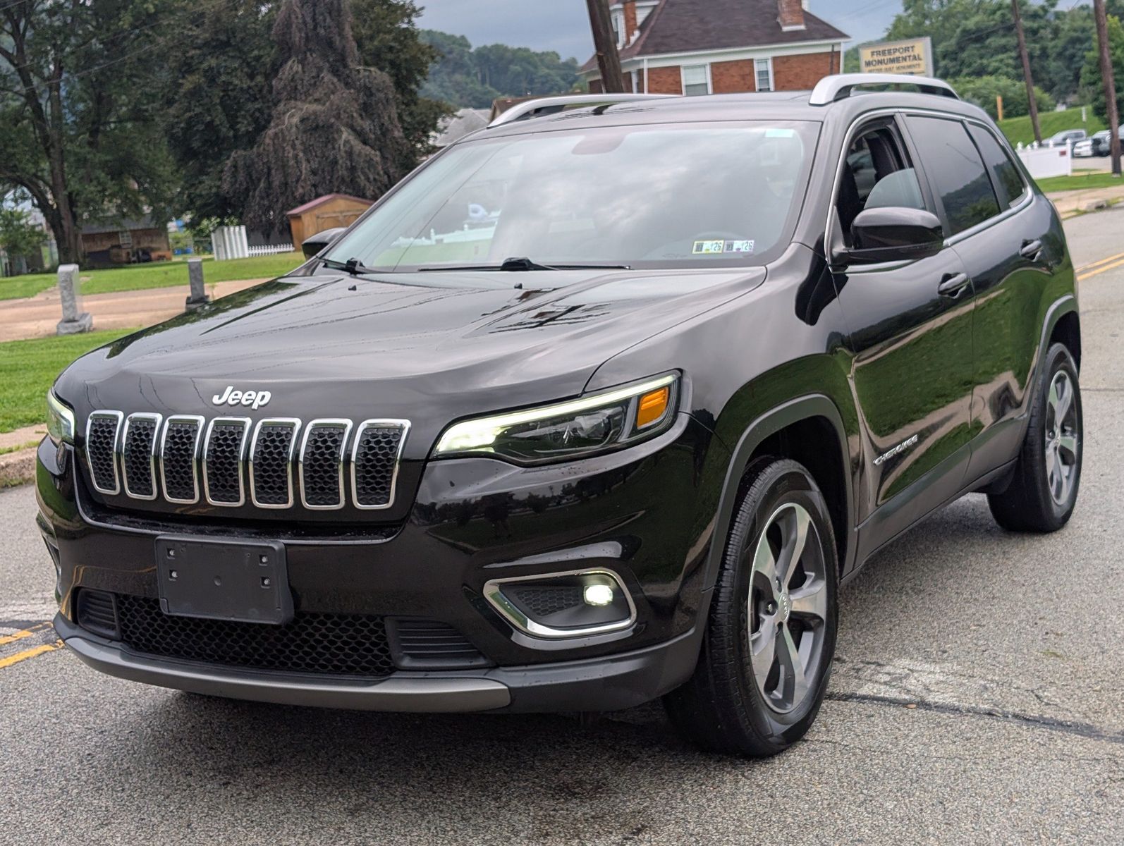 2019 Jeep Cherokee 10