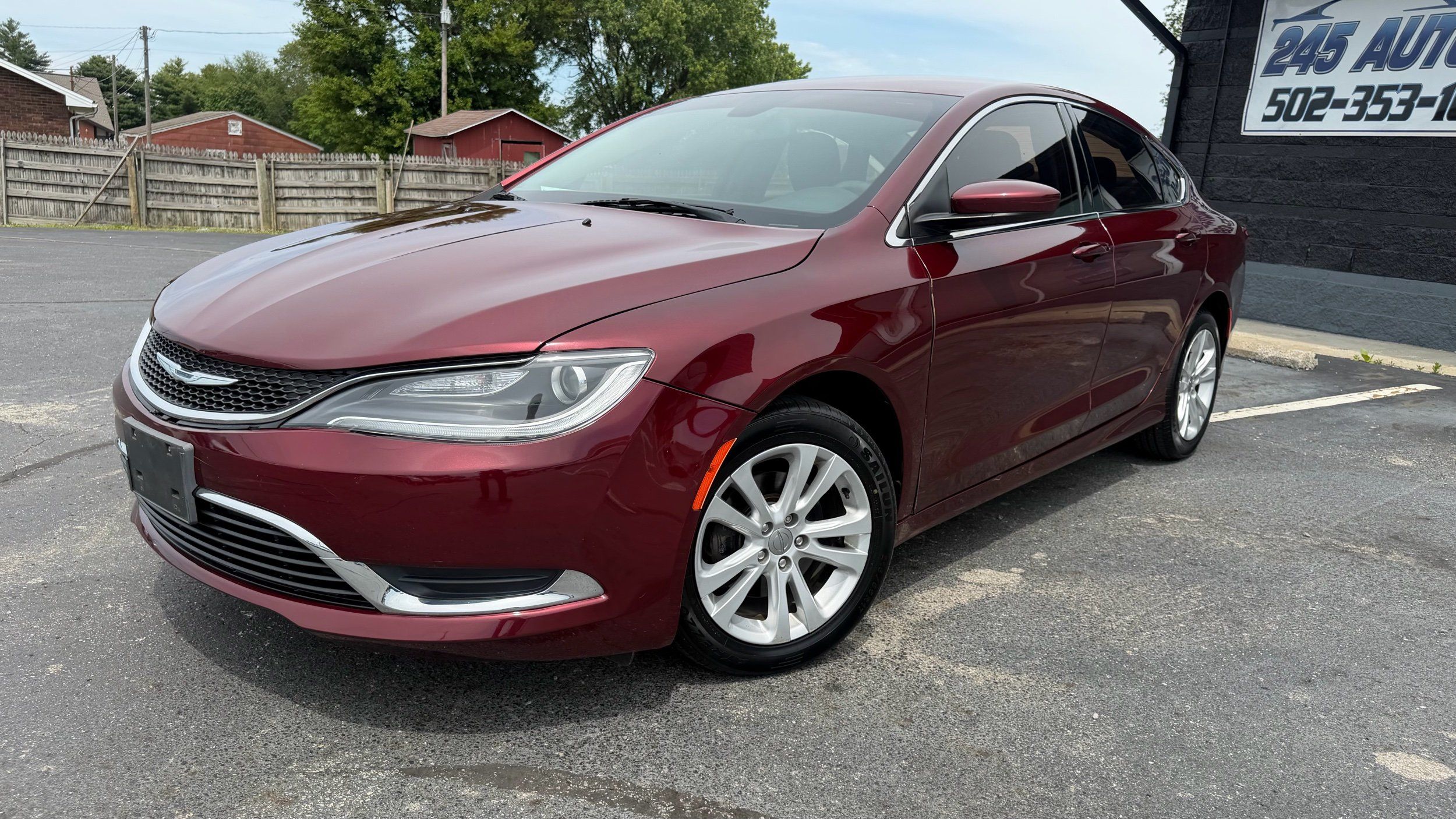 2016 Chrysler 200 Limited's photo