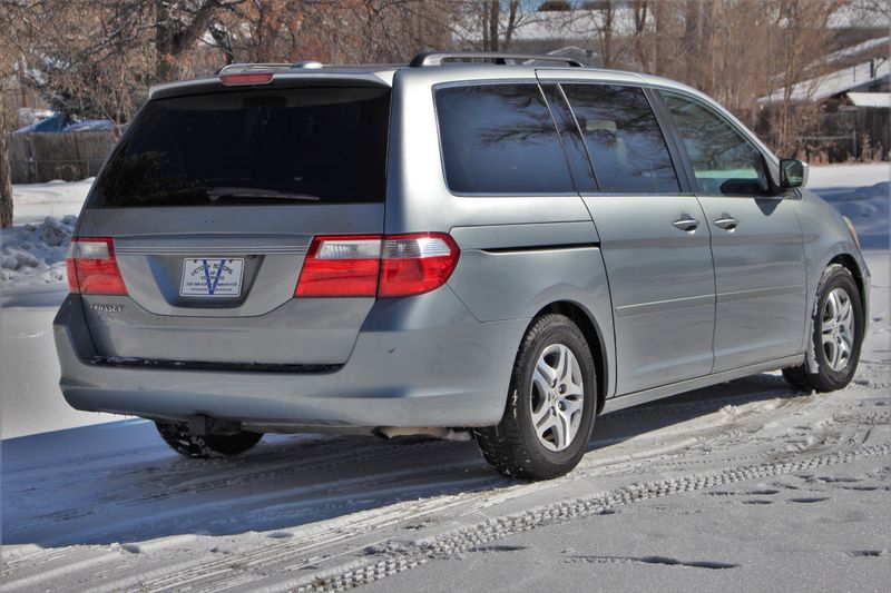 2006 Honda Odyssey EX-L w/DVD | Victory Motors of Colorado