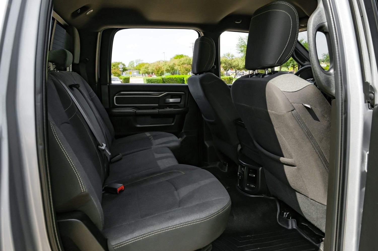 2019 Ram 3500 Big Horn photo 30