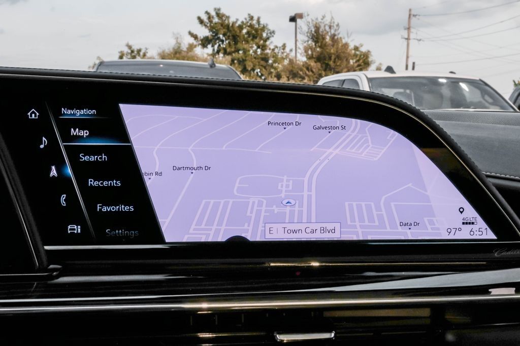 2021 Cadillac Escalade Sport photo 22