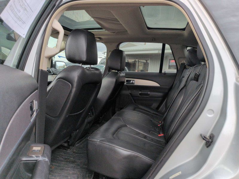 2013 Lincoln MKX Base photo 5