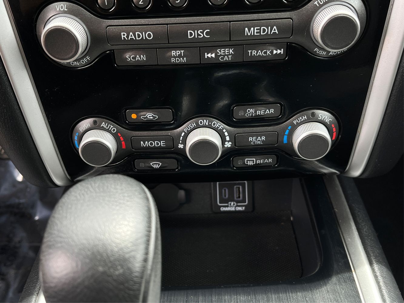 2019 Nissan Pathfinder SV - Photo 43
