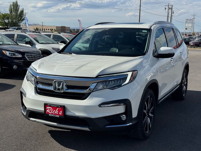 2019 Honda Pilot — Touring, photo 1 of 19