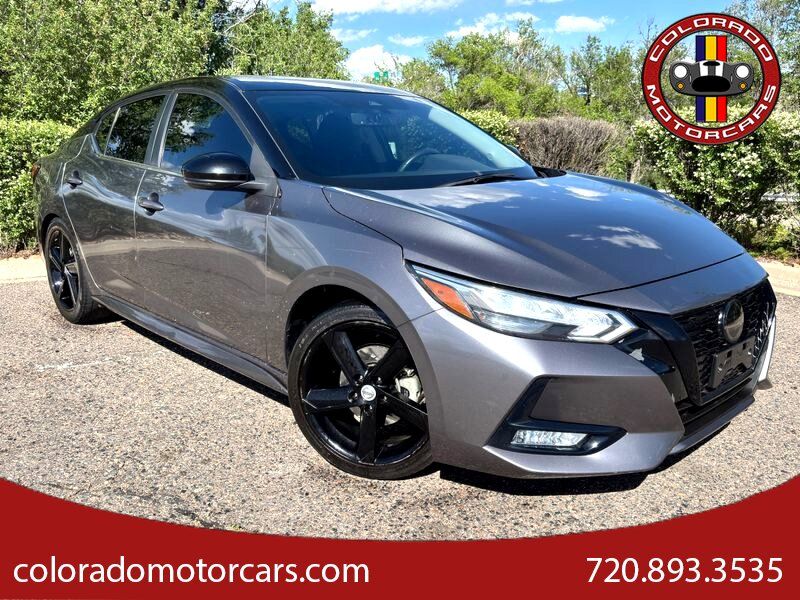 2023 Nissan Sentra SR CVT's photo