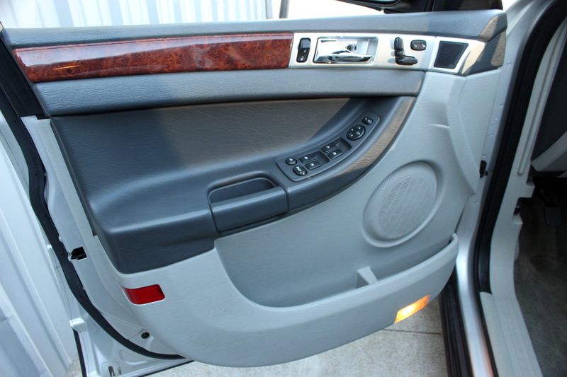 2007 Chrysler Pacifica Touring | Victory Motors of Colorado