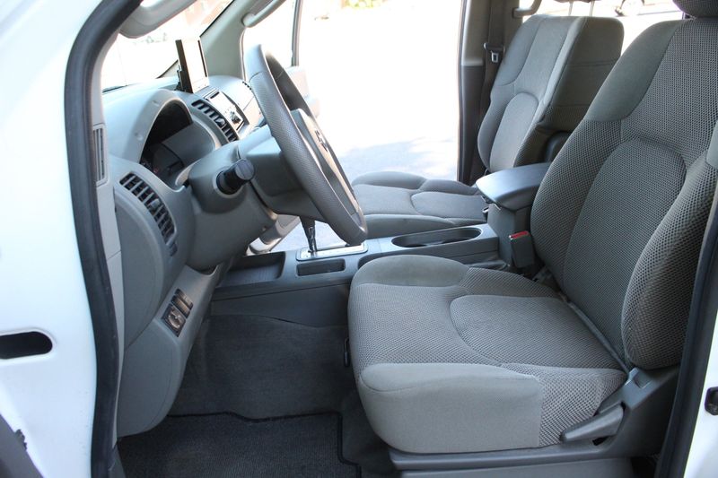 2006 Nissan Frontier SE | Victory Motors of Colorado