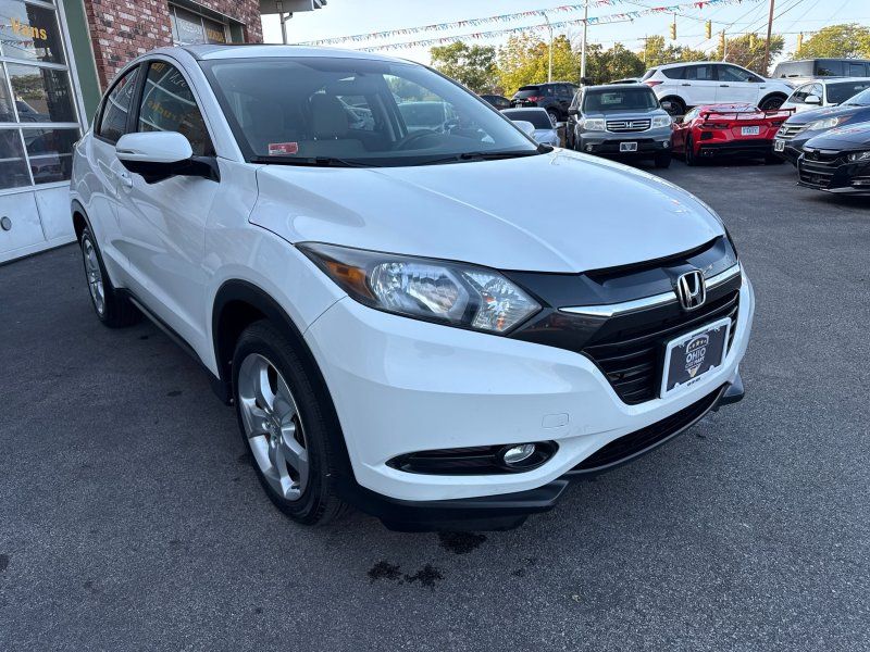 2016 Honda HR-V EX photo 3