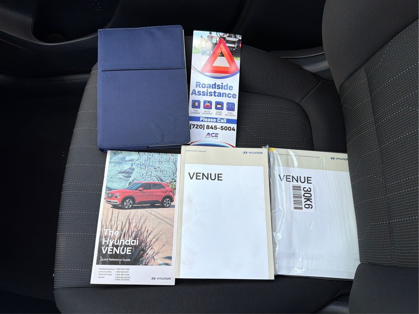 2024 Hyundai Venue SE - Photo 41