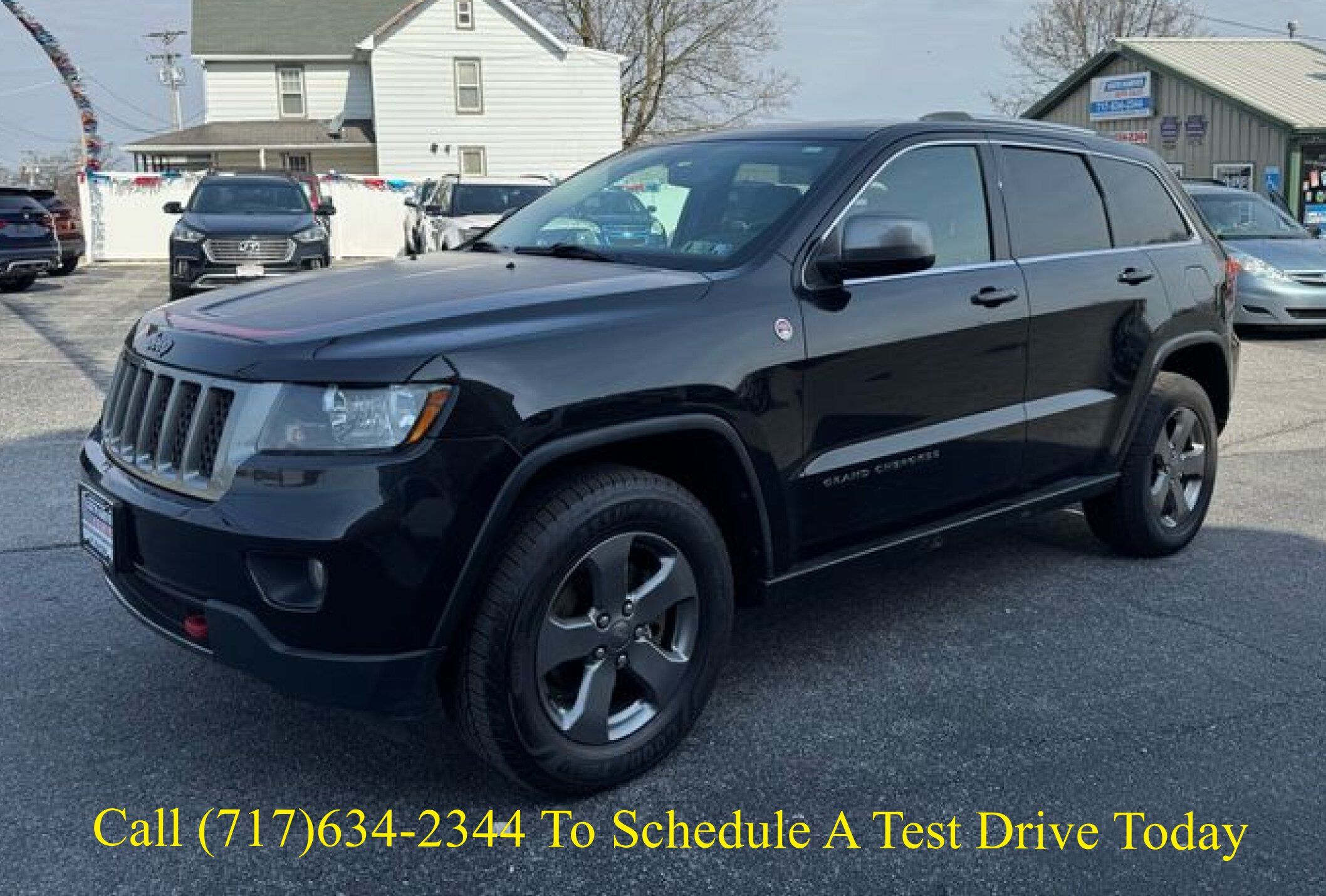 2013 Jeep Grand Cherokee Laredo Trailhawk