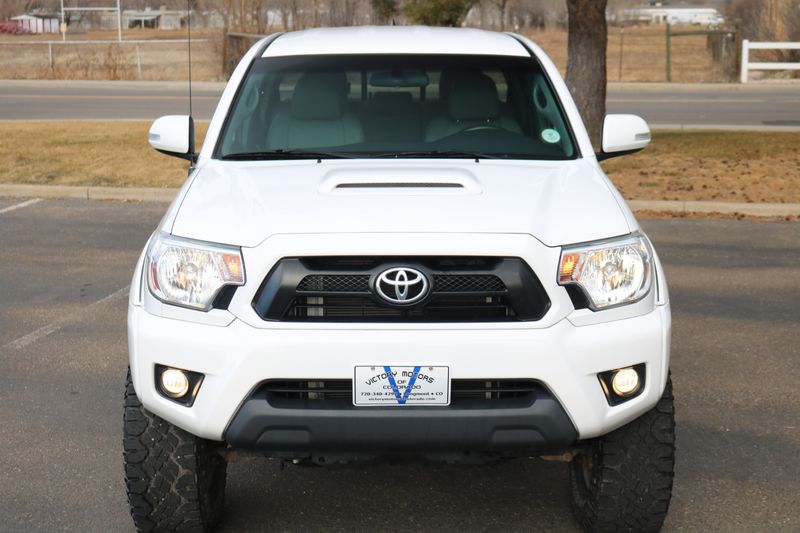 2015 Toyota Tacoma Photos