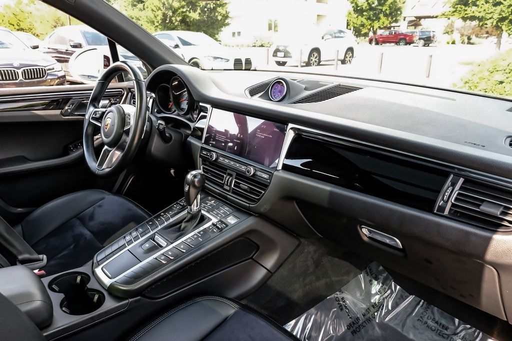 2021 Porsche Macan S - Photo 10