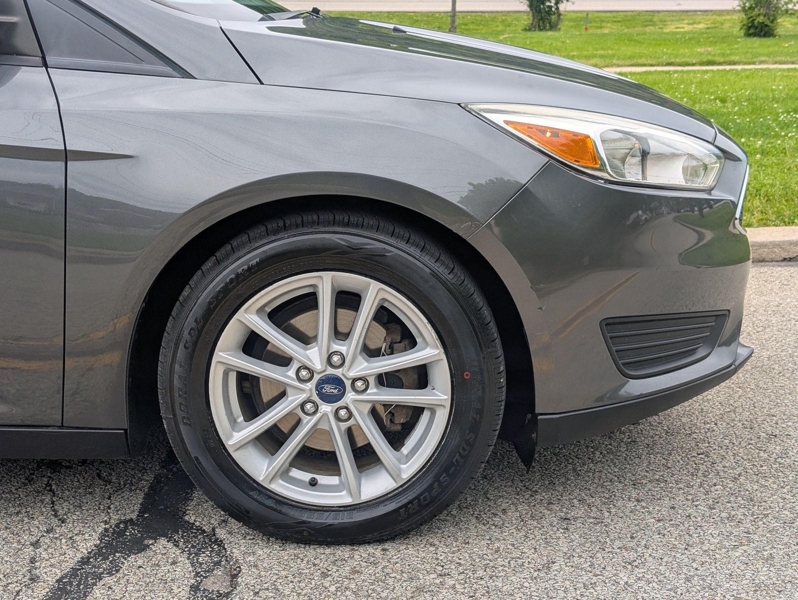 2017 Ford Focus 33