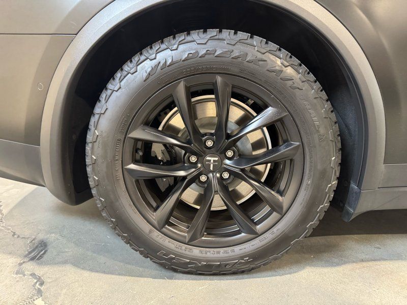 2022 Tesla Model X Plaid, photo 24