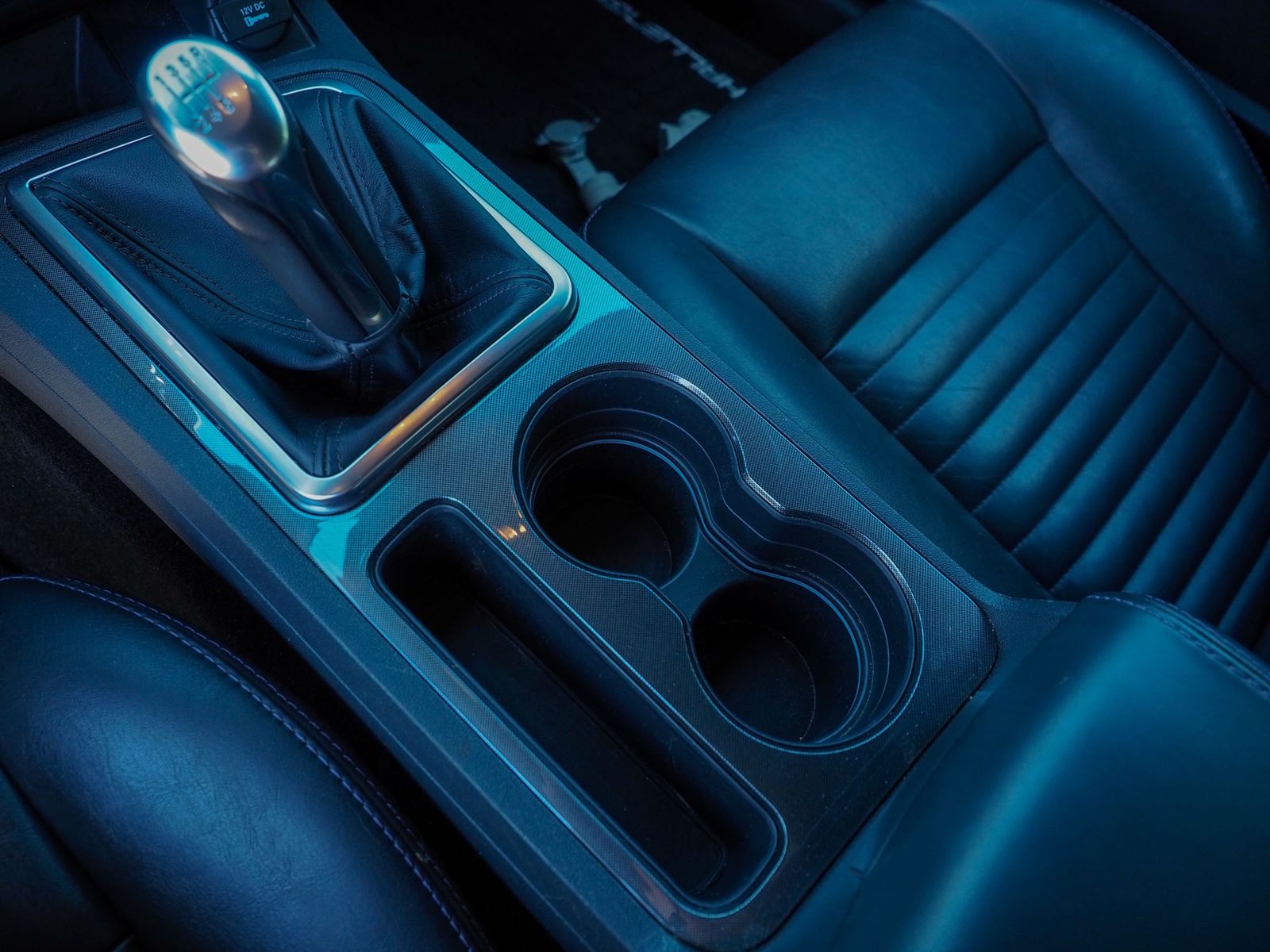 2010 Dodge Challenger 41