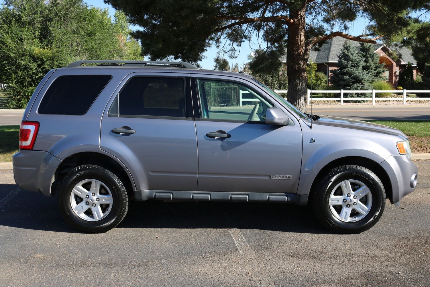 2008 Ford Escape Hybrid AWD | Victory Motors of Colorado