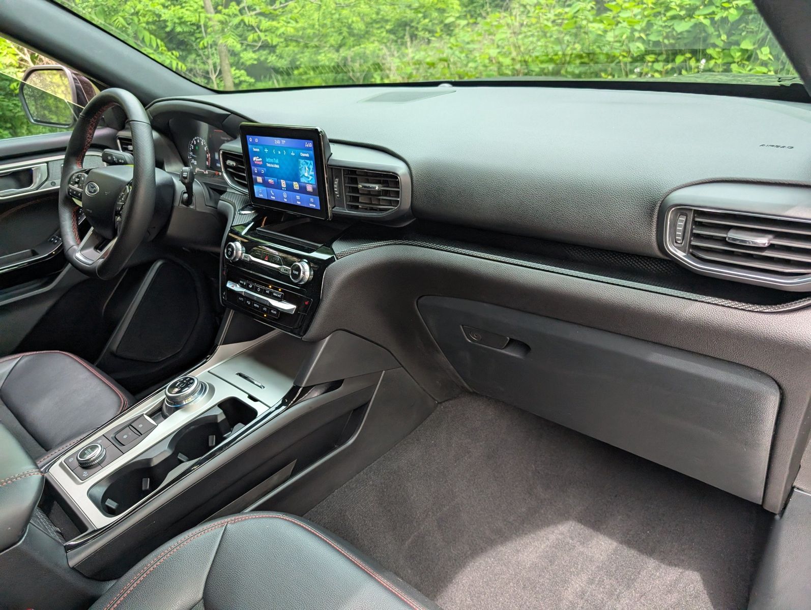 2024 Ford Explorer 37
