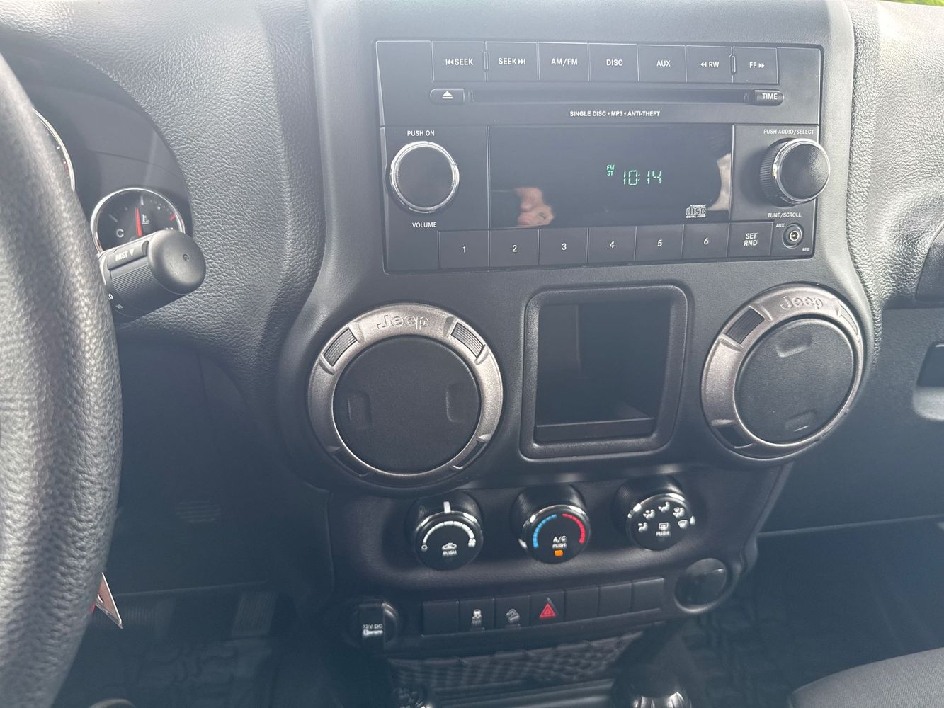2018 Jeep Wrangler Unlimited Sport S photo 18