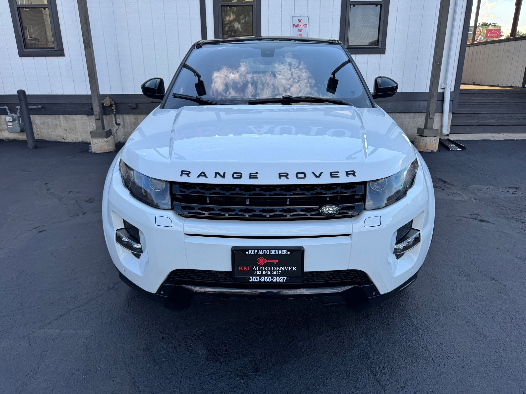 2015 Land Rover Range Rover Evoque Dynamic Premium photo 3