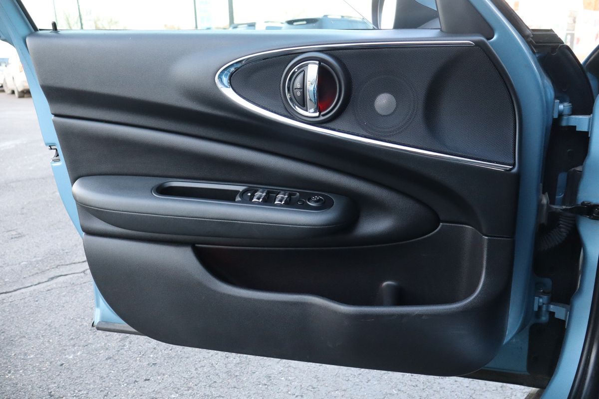 2017 MINI Clubman Cooper