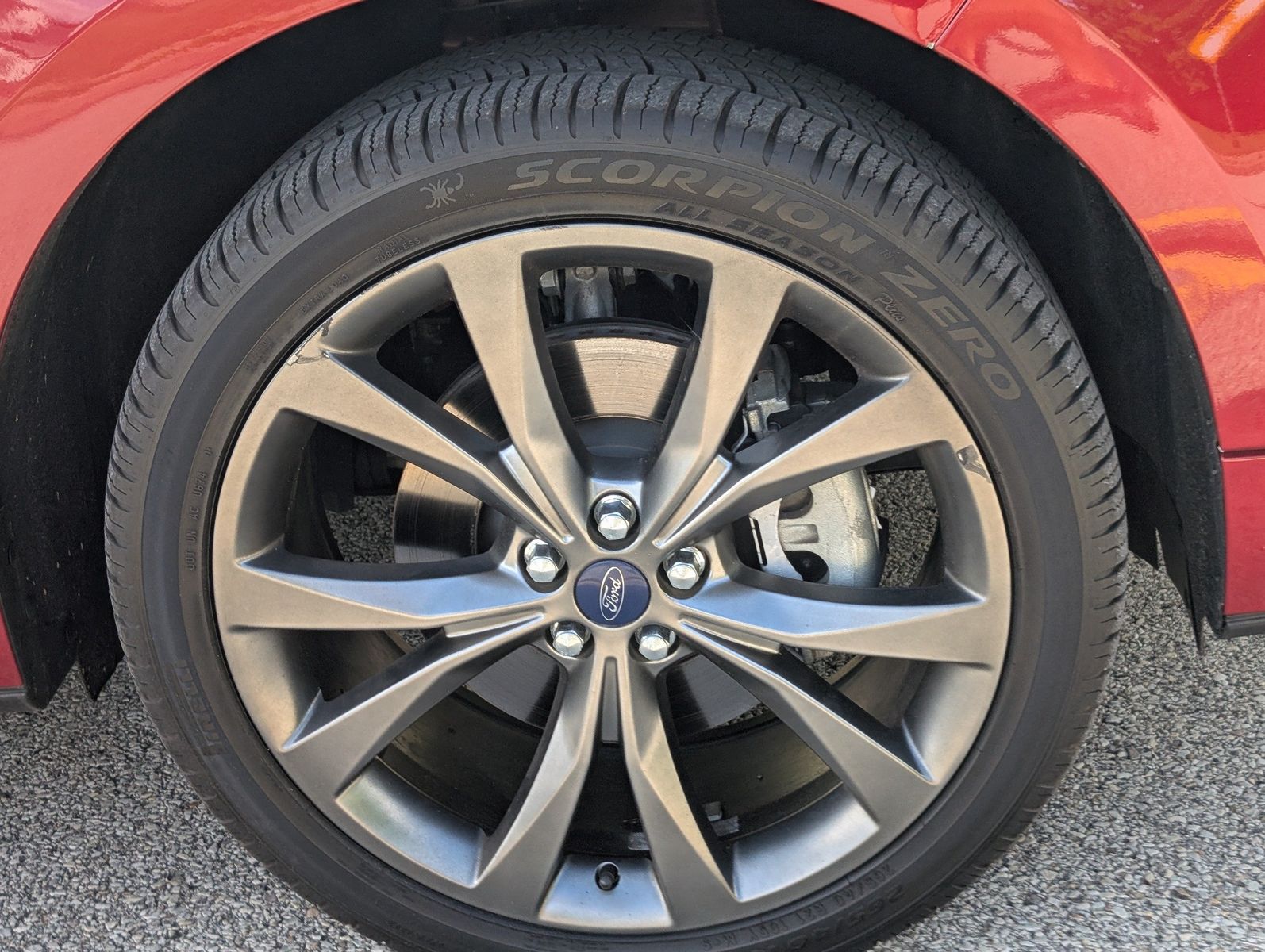 2016 Ford Edge 12