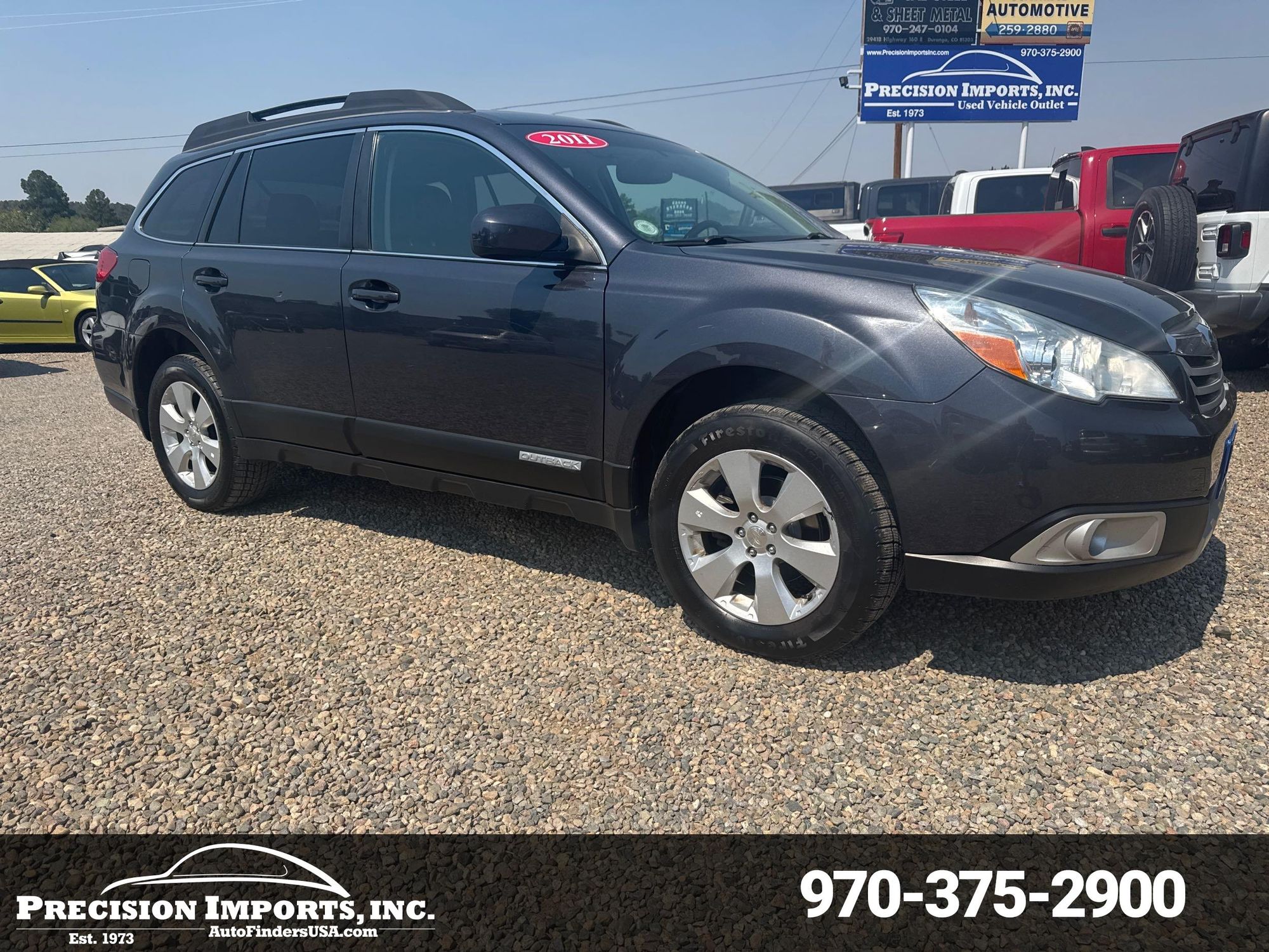 2011 Subaru Outback 2.5i Limited photo 2