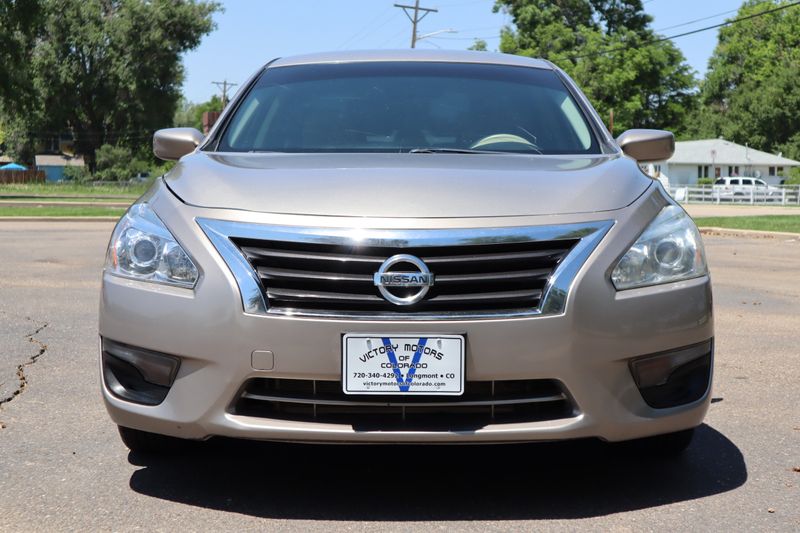 2014 Nissan Altima 2.5 SV | Victory Motors of Colorado