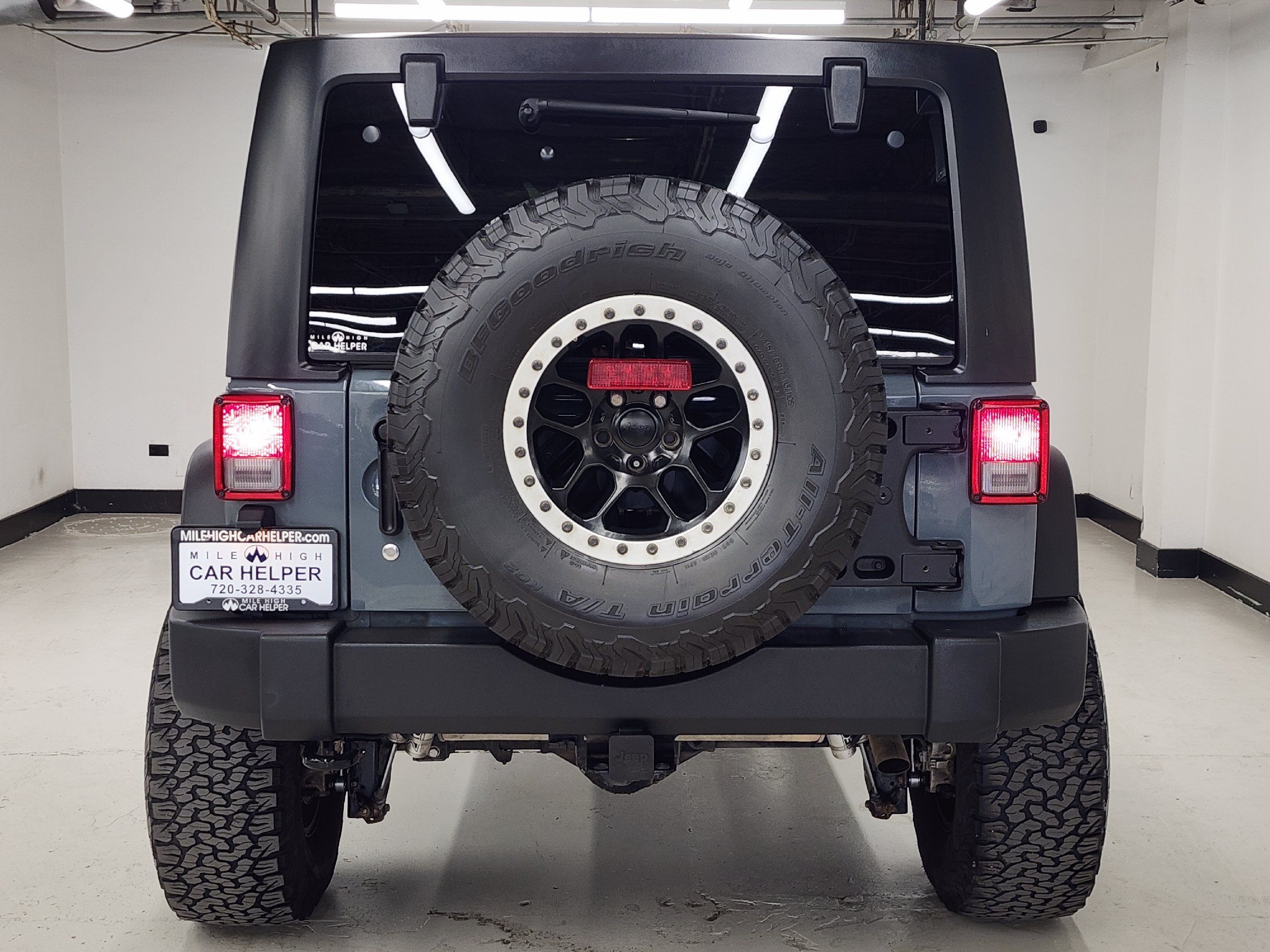 2015 Jeep Wrangler Unlimited Rubicon photo 6
