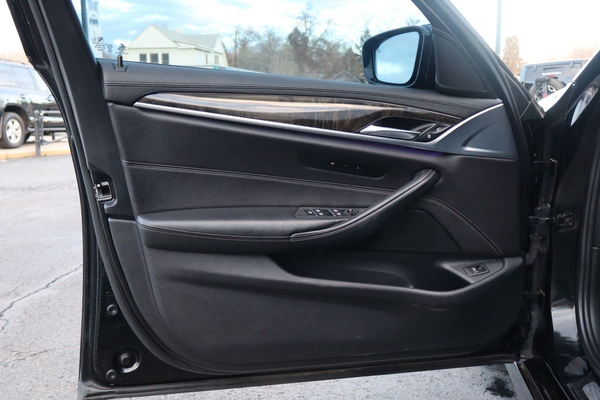 2017 BMW 5 Series 530i xDrive