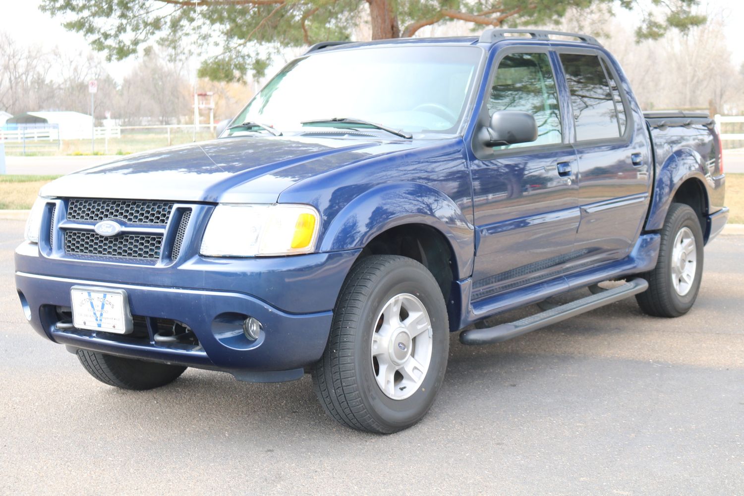 2004 Ford Explorer Sport Trac XLT | Victory Motors of Colorado