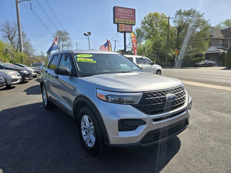 2022 Ford Explorer Base 4WD's photo