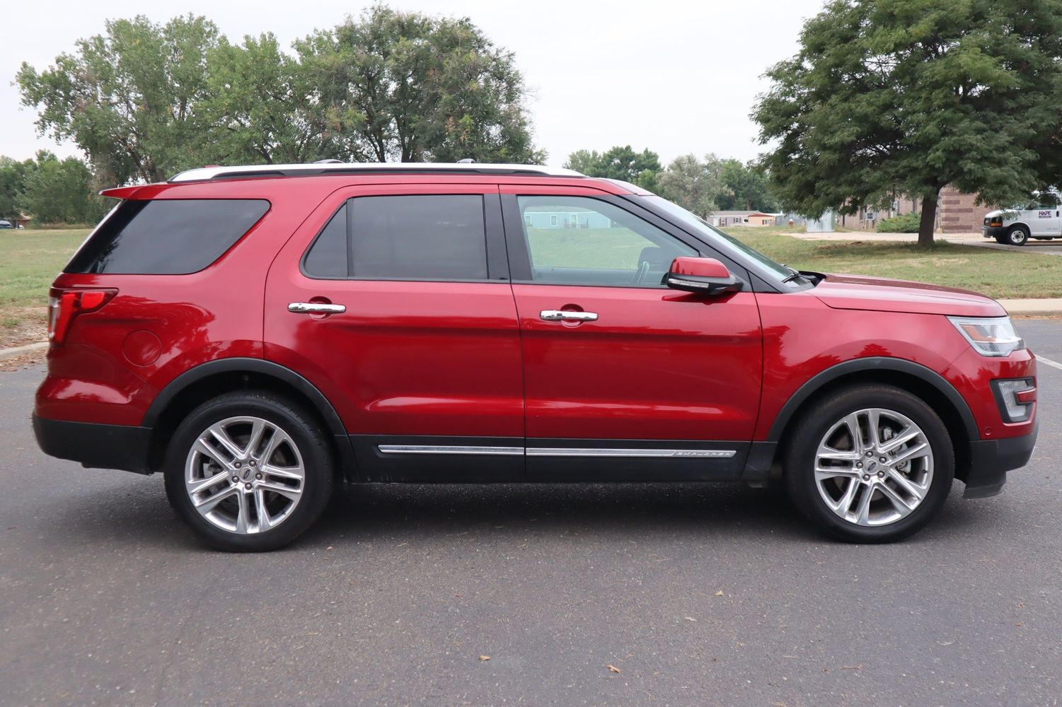 2016 Ford Explorer Limited | Victory Motors of Colorado