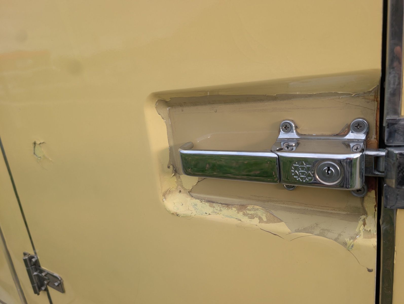 2019 Ford E-Series Chassis 61