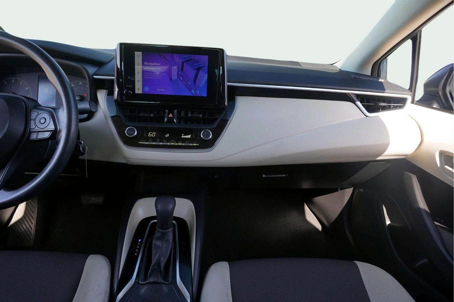 2024 Toyota Corolla LE photo 18