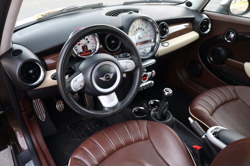 YSNTUPSPY4WHYK.jpg?h=500