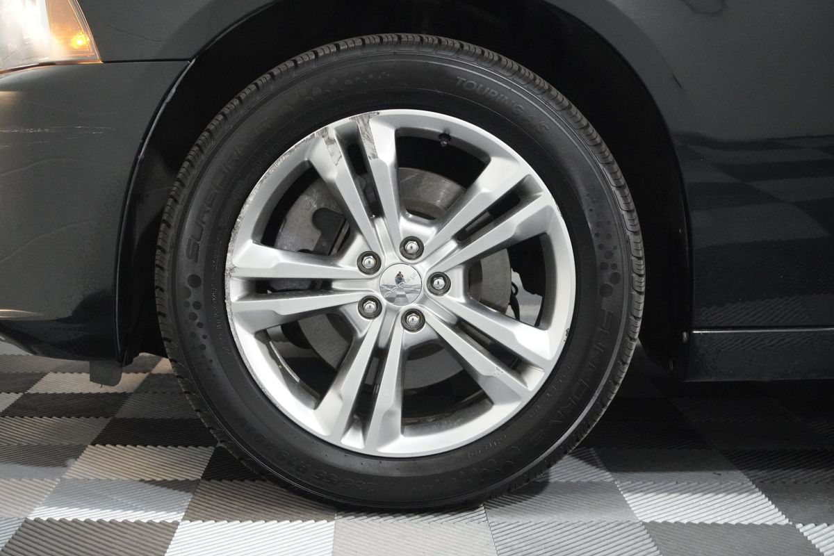 2013 Dodge Charger SXT Plus