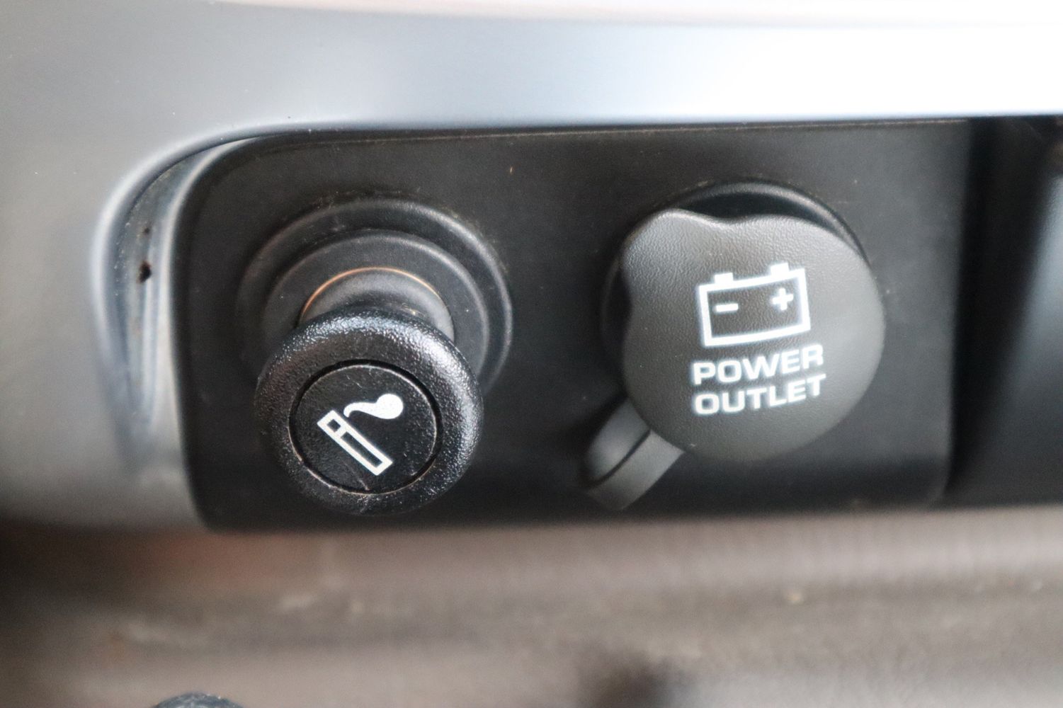 2002 Jeep Liberty Limited Victory Motors of Colorado