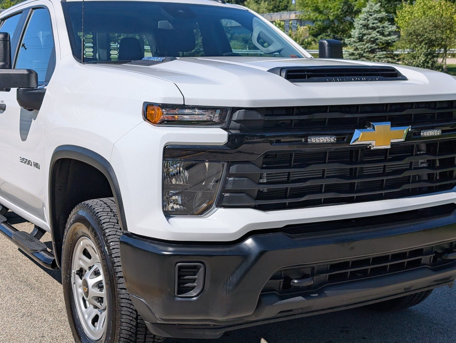 2025 Chevrolet Silverado 3500HD 14