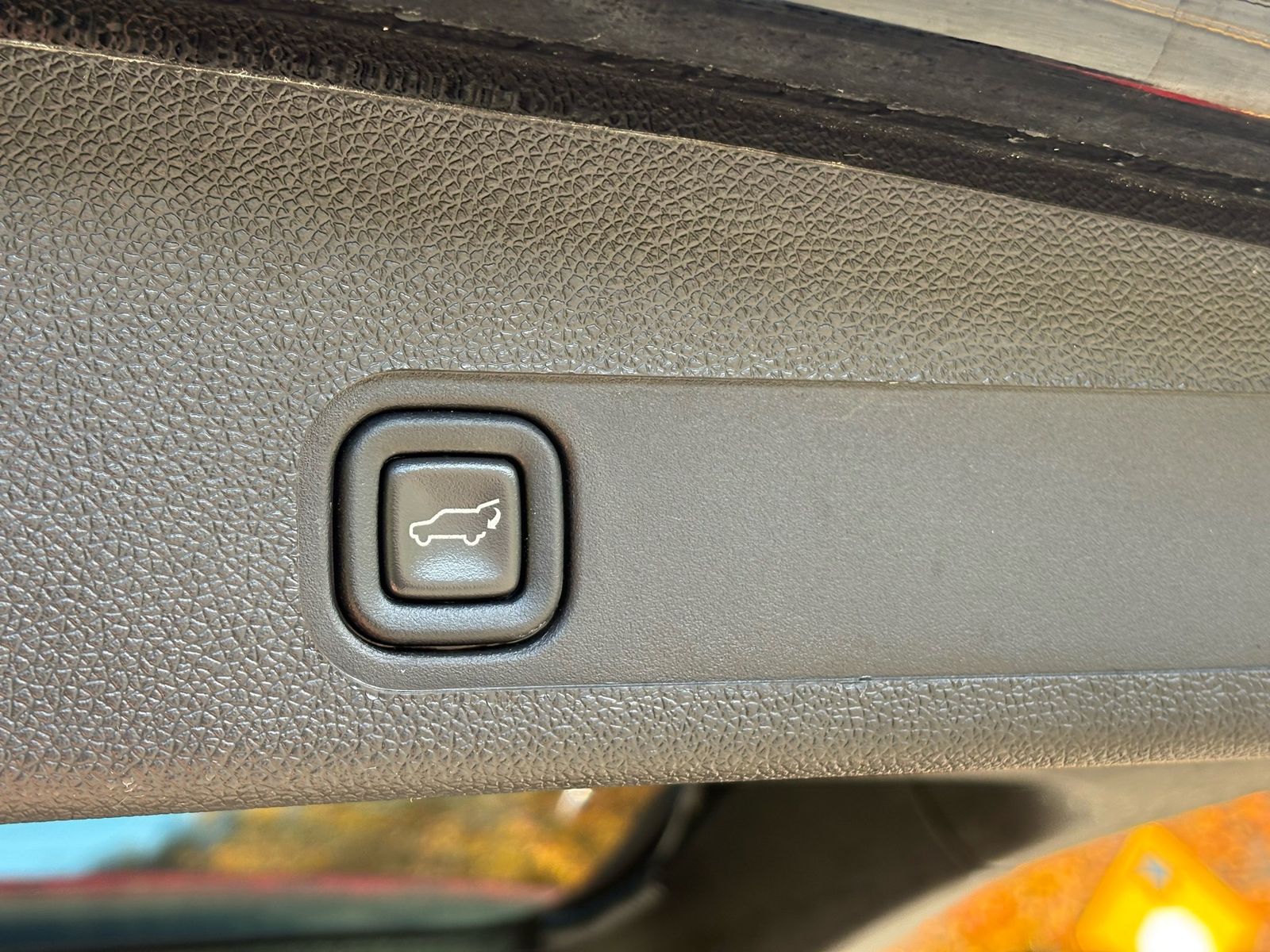 2014 Cadillac Escalade 31