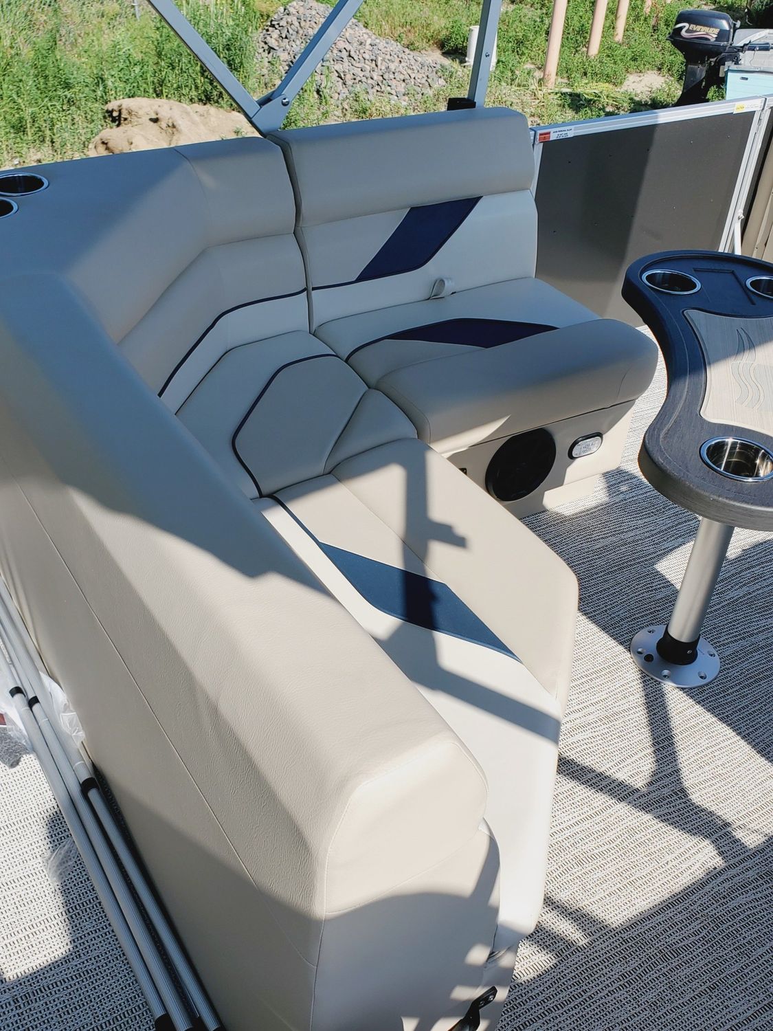 2023 G3 Suncatcher Select 322RF Sundance RV Marine Auto LLC