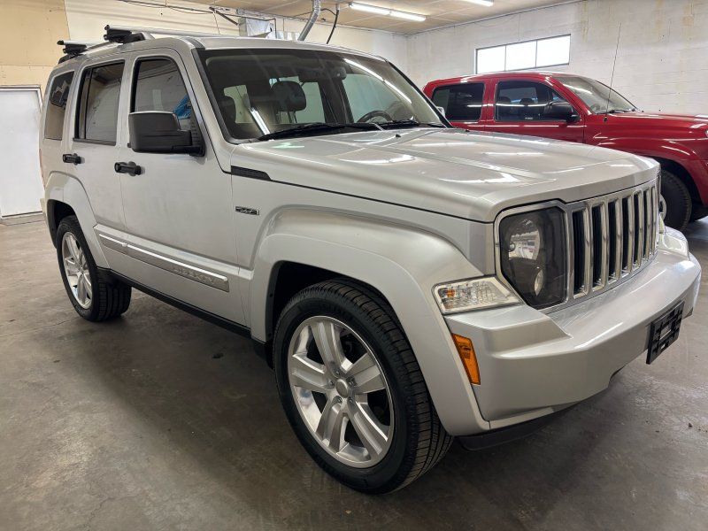 2012 Jeep Liberty Limited Jet Edition - Photo 3